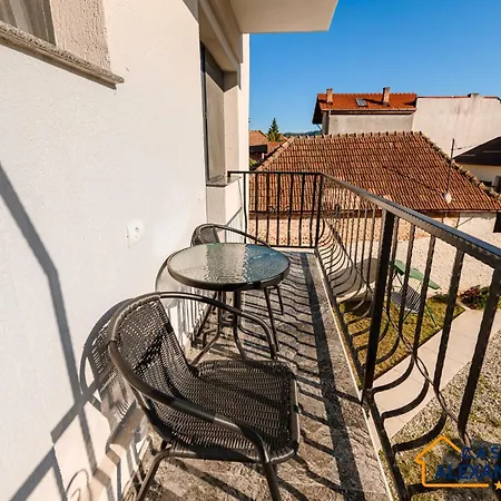 Vendégház Casa Alexander